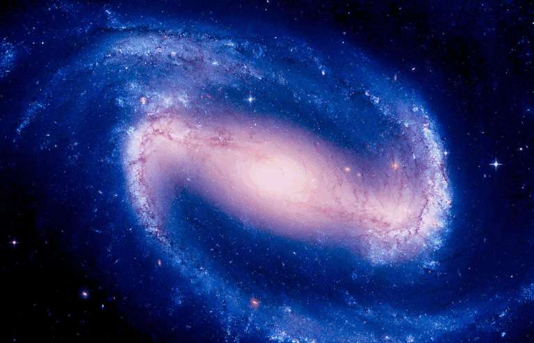 Evrenin Hafızası: Çarpışmalardan Kaçan Antik Galaksi Gün Yüzüne Çıktı