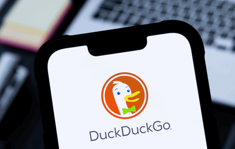 Yapay Zeka Görsel Karmaşasına DuckDuckGo'dan Temiz Çözüm