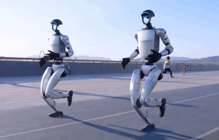 Robotlar Sahada: Pekin’de İlk Uluslararası İnsansı Robot Turnuvası