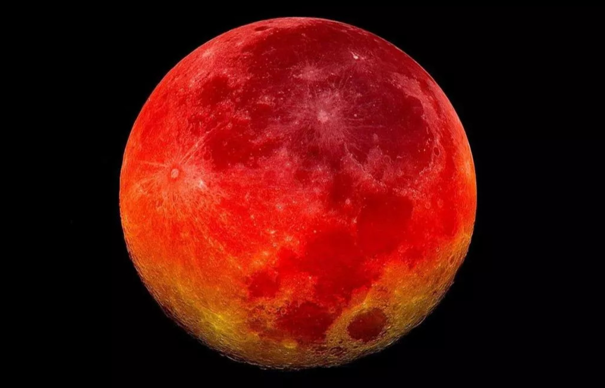 2025’in En Görkemli Gökyüzü Şöleni: Kanlı Ay Tutulması Ne Zaman Gerçekleşecek?