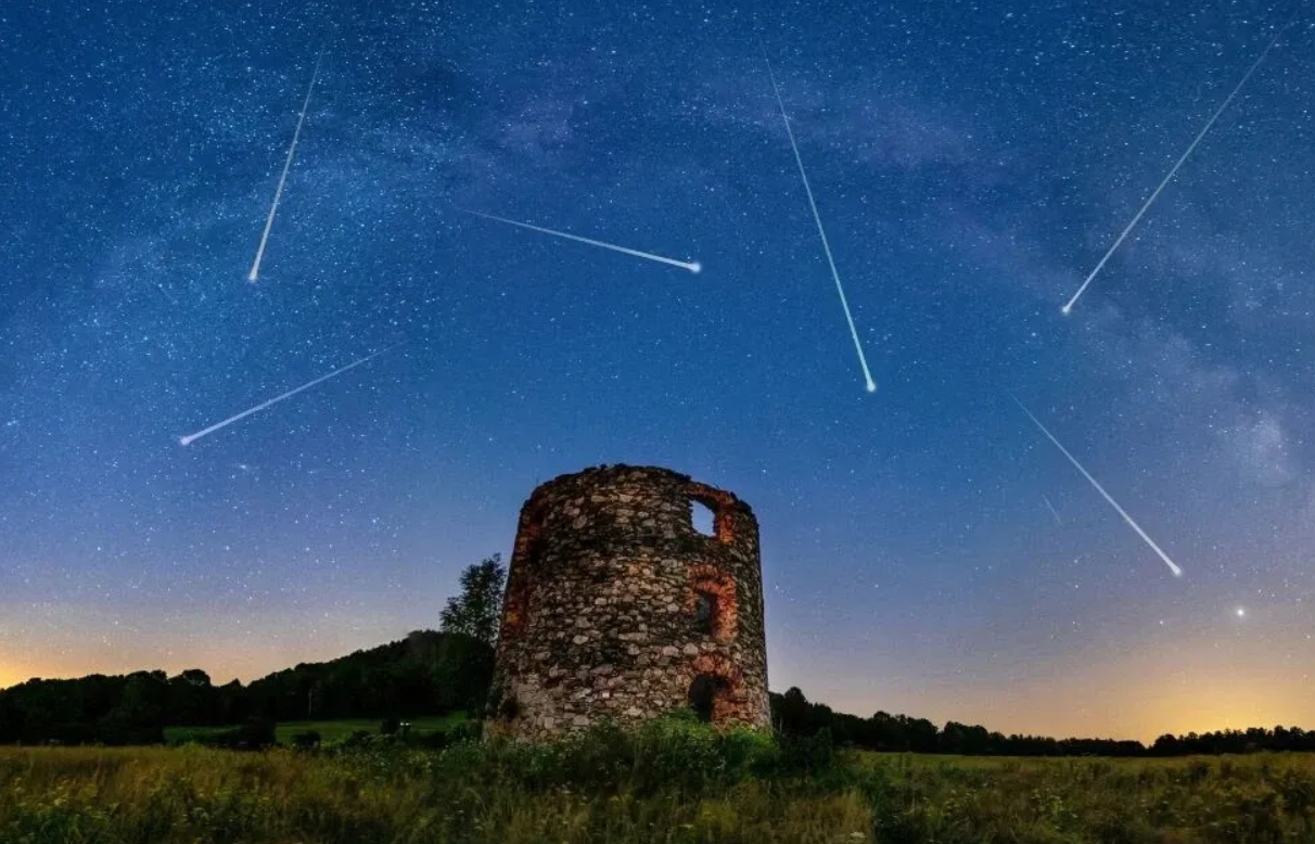 Perseid Meteor Yağmuru Türkiye’nin Gökyüzünü Büyüledi