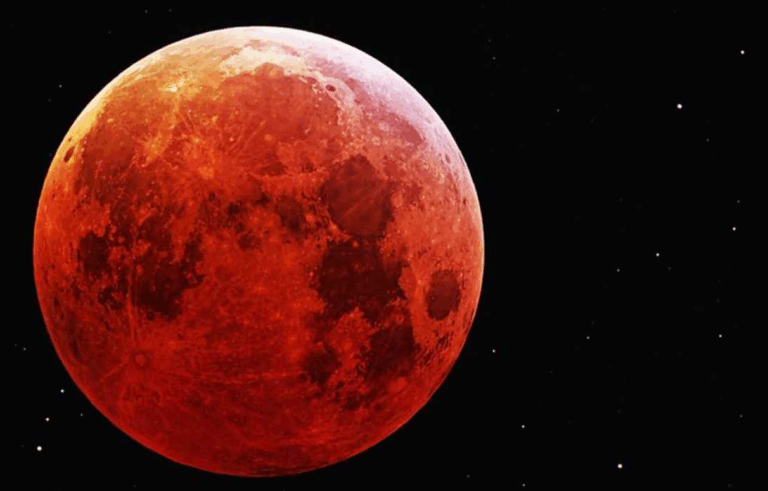 7 Eylül 2025 Kanlı Ay Tutulması Türkiye’den ve Dünyadan Görüntülerle Büyüledi