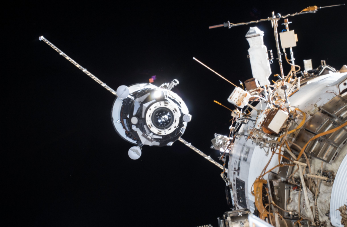 Uzayda Lojistik Başarısı: 3 Tonluk Kargo ISS’e Kenetlendi