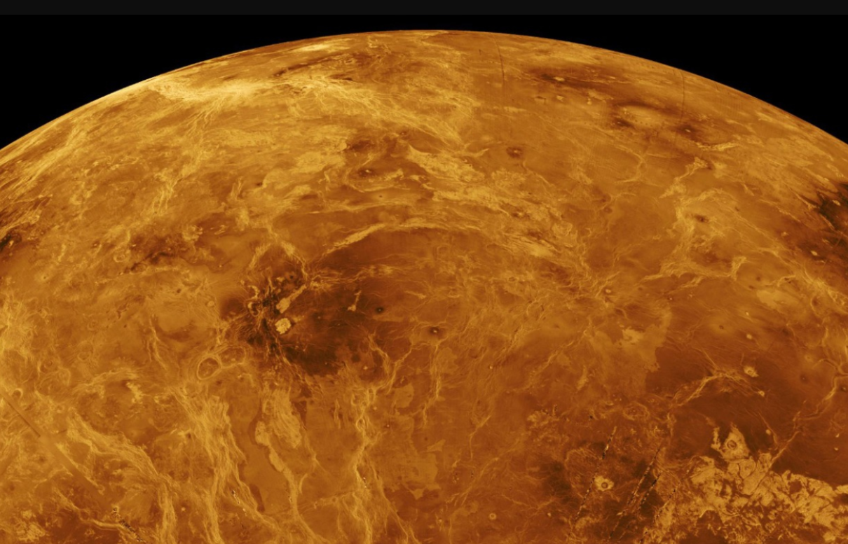 Venüs’te Dev Daireler: Uzayda Yeni Bir Gizem!