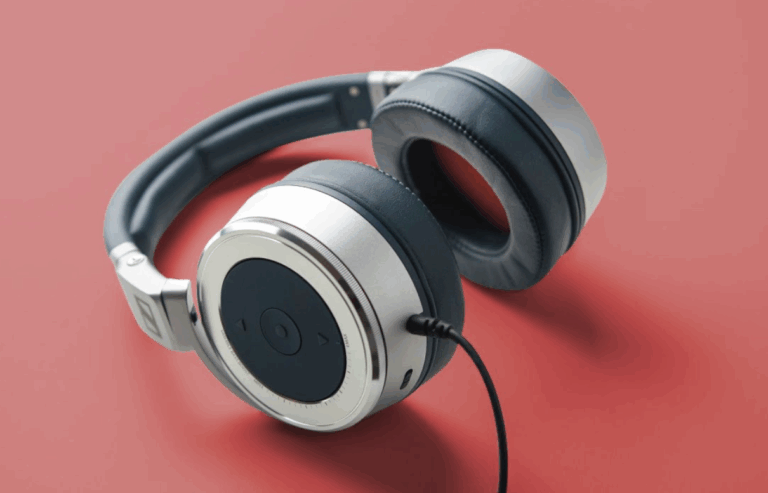 Sennheiser HDB 630: Stüdyo Kalitesini Cebine Taşıyan Kulaklık