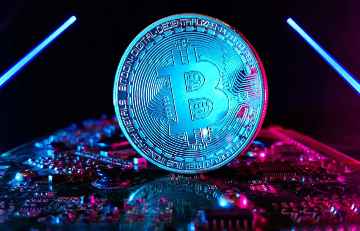 Kripto Piyasası Güncellemesi — Bitcoin 108 Bin Dolar Civarında Dengede