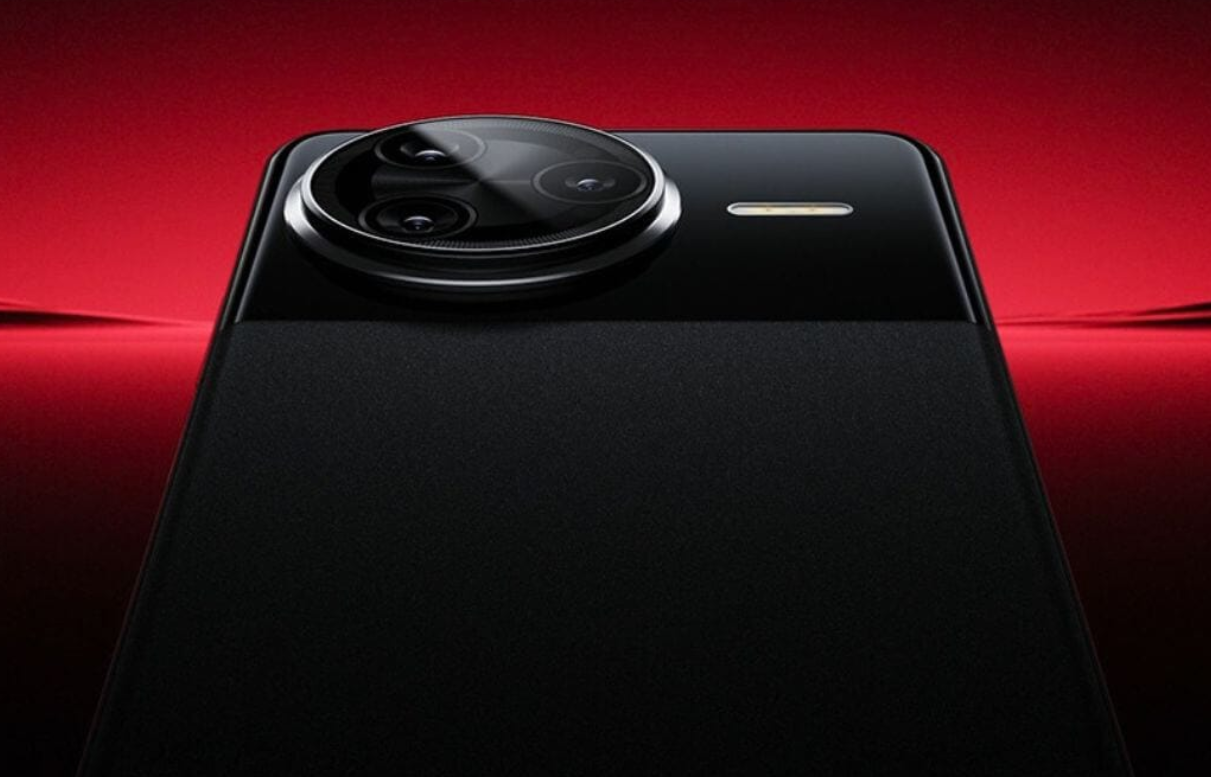 Poco F8 Ultra Geliyor: Geekbench Verileriyle Sınıfının Lideri Olabilir