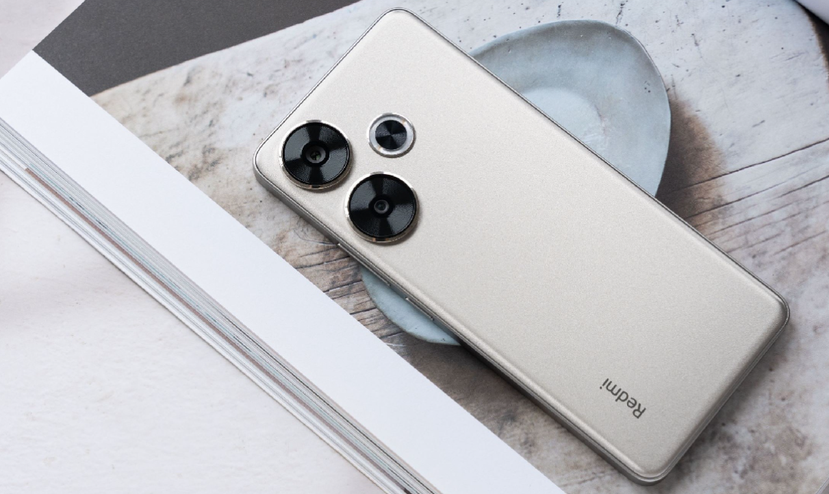 İnceliğiyle Şaşırtan 10.000 mAh’lik Xiaomi Telefon Yolda!