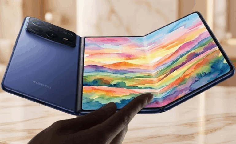 Xiaomi Mix TriFold: Üçe Katlanan Telefon Yarışında Yeni Oyuncu