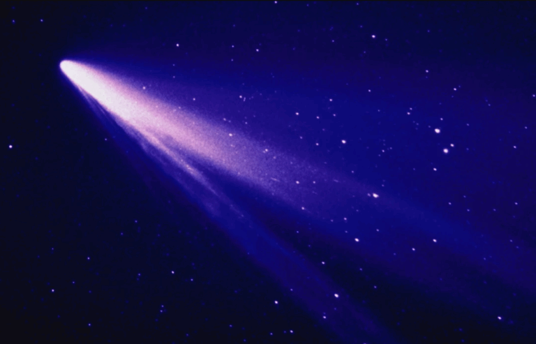 Kuyruklu Yıldızlar Neden Bu Kadar Önemli? Bilimsel Önemi ve Gözlem Yöntemleri