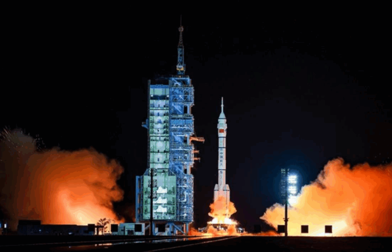 Uzay Çöpü Krizi: Çin’in Şıncou-20 Mekikleri Boş Döndü