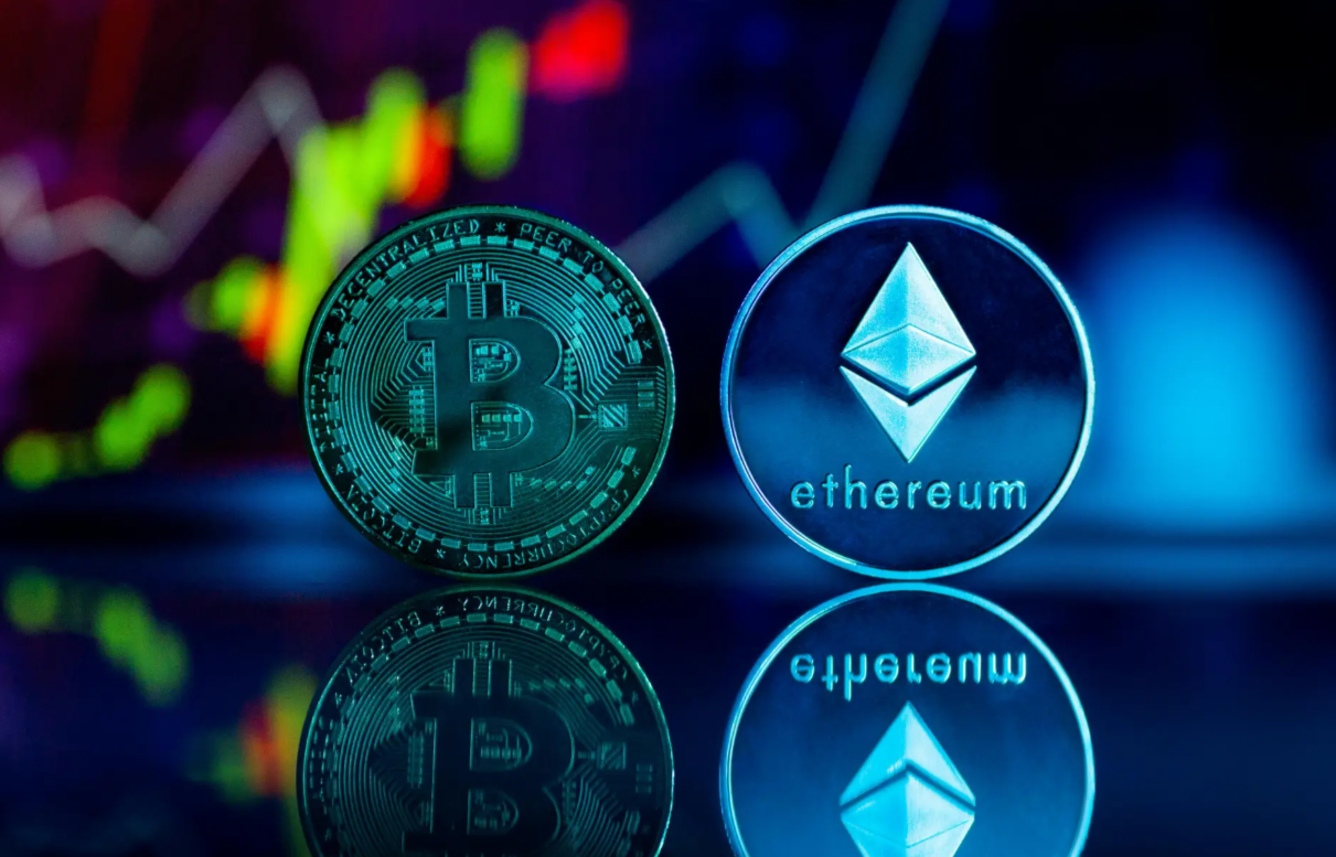 Ethereum Sıkıştı, Bitcoin Uçuşta: Piyasa Ters Köşe