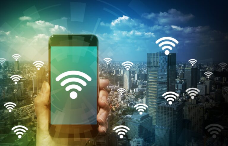 Ücretsiz Wi-Fi Kullanırken Asla Yapmamanız Gereken 5 Şey