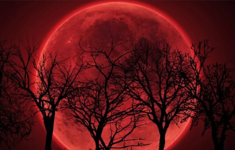 Ay, 3 Mart’ta Ateşten Bir Küreye Dönüşecek