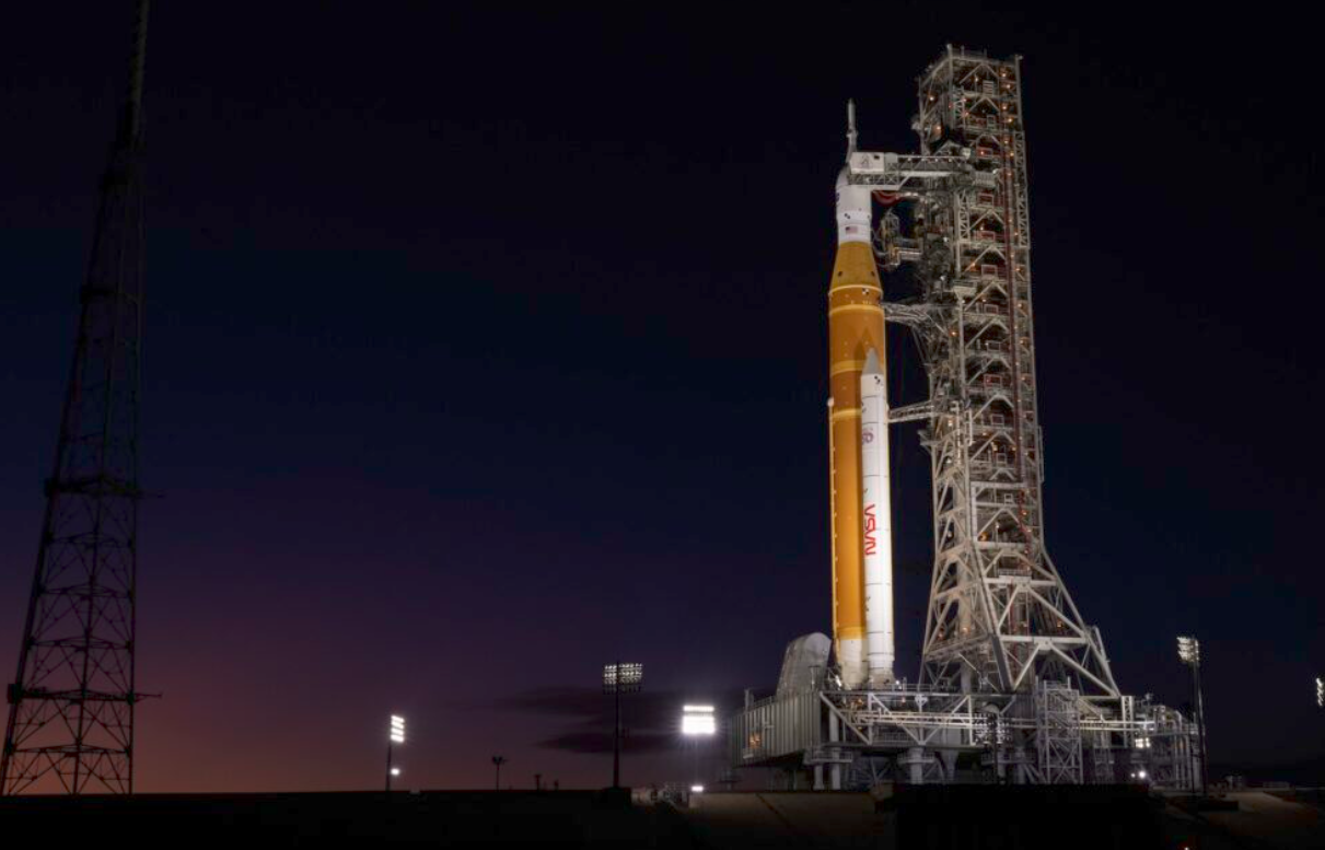 Artemis II’de Yakıt Krizi: NASA’nın Ay Yolculuğu Bir Kez Daha Ertelendi