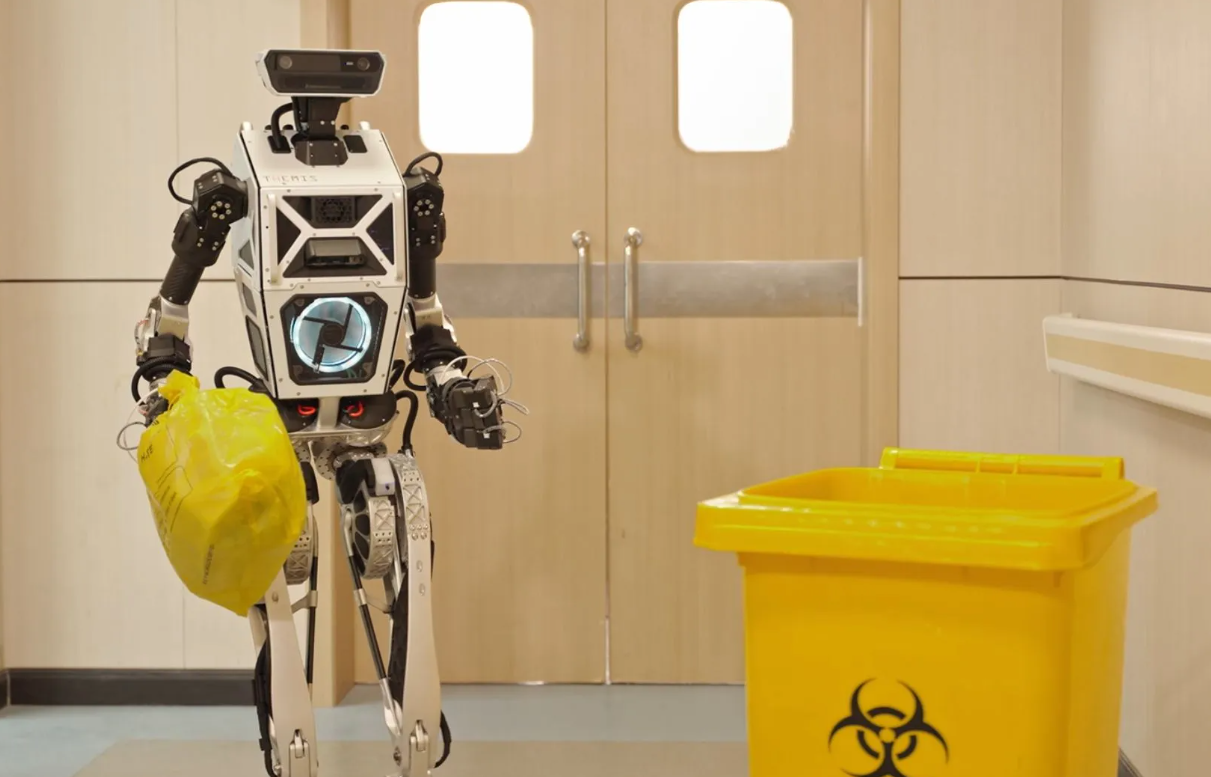 İnsansı Robotlarda Yeni Dönem: Themis Gen 2.5 Yürürken Çalışabiliyor