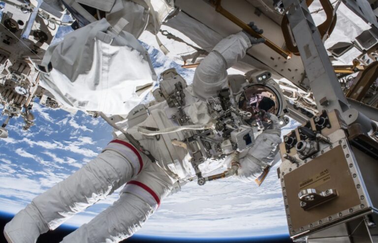 Uzayda 1 Gün Nasıl Geçiyor? Astronotların Bilinmeyen Rutini