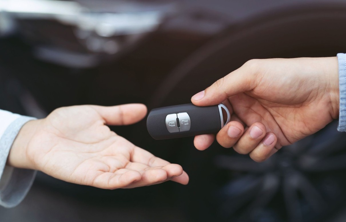 Satın Almak Tarih Oluyor: Arabalar Artık Kiralanmıyor, Abone Olunuyor