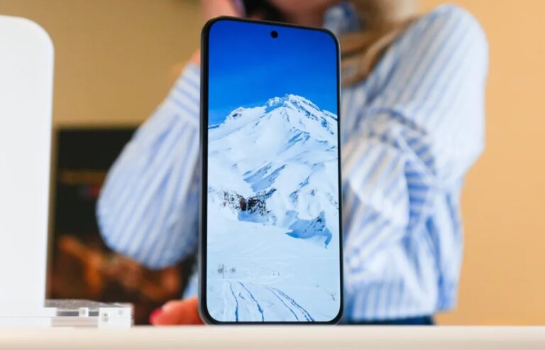 Güneş Işığında Bile Net Görüş: TCL’in Yeni AMOLED Teknolojisi