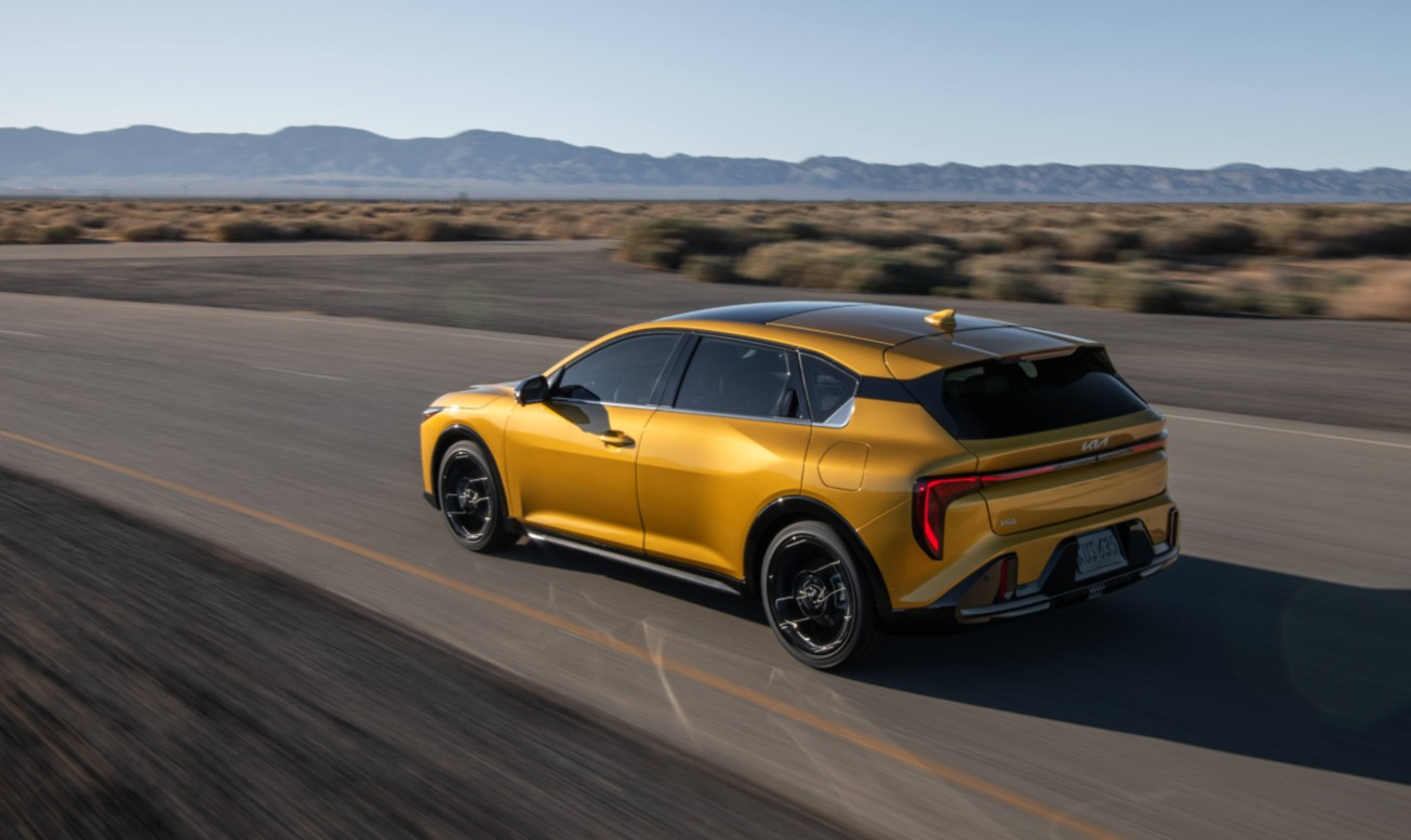 SUV Segmenti Küresel Otomotivin Lokomotifi Olmaya Devam Ediyor