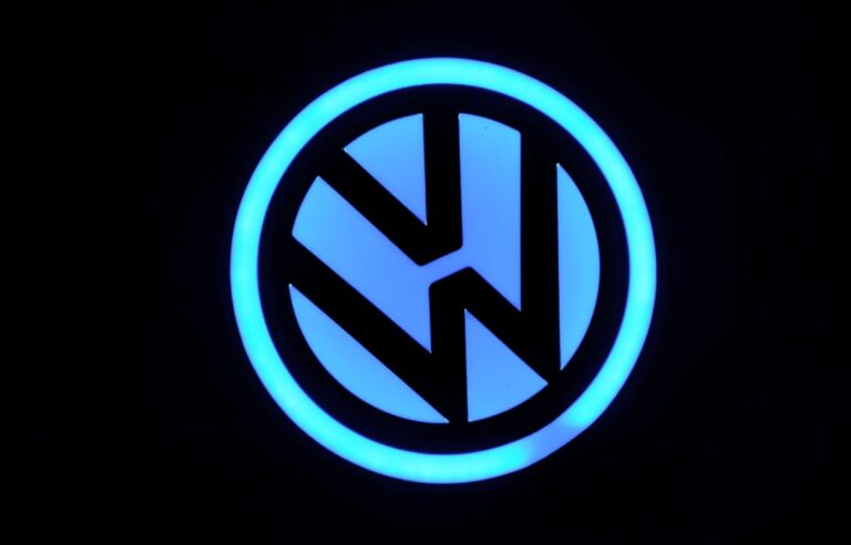 Volkswagen ABD’de Elektrikli Araçlardan Geri Adım Atıyor