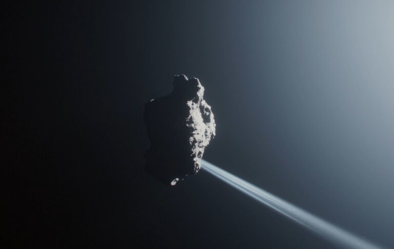 Evrenin Sessiz Sonu: Ölüm Sarmalına Giren Kuyruklu Yıldız