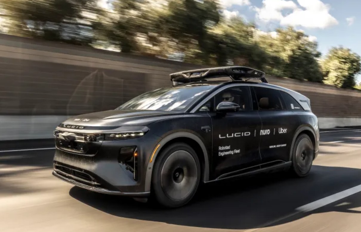 Uber ve Nuro, San Francisco’da Premium Robotaksi Testlerine Başladı