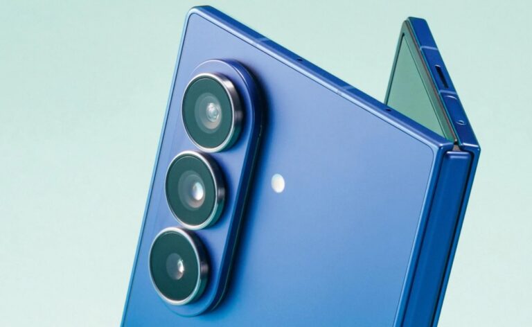 Samsung Galaxy Z Fold 8 Ultra: Cesur Bir Markalaşma Hamlesi mi, Yoksa Riskli Bir Tepki mi?