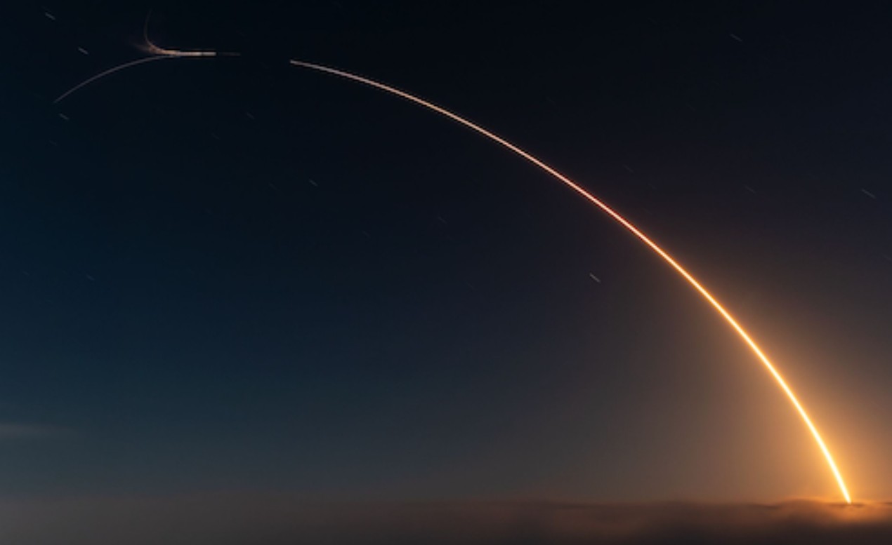 SpaceX, Vandenberg’den 24 Yeni Starlink Uydusu Fırlattı