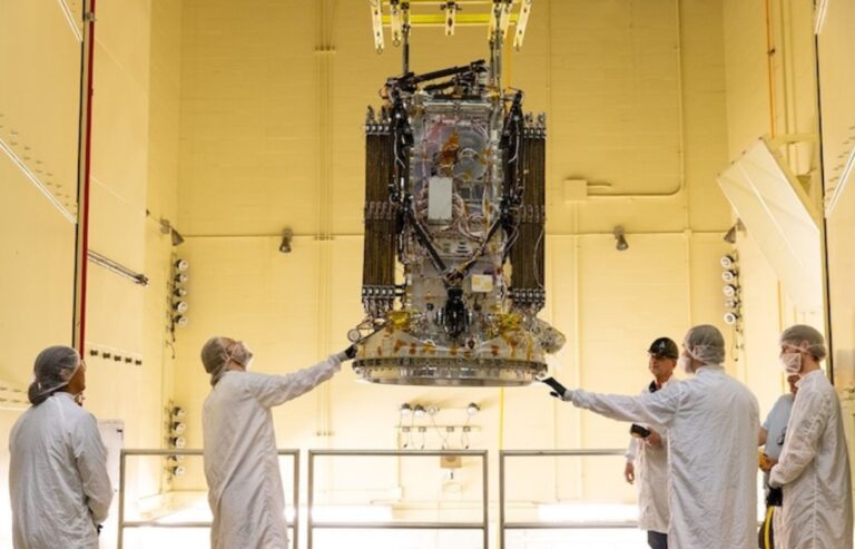 NASA’nın 500 Milyon Dolarlık Teleskobu İçin Kurtarma Görevi Kritik Testi Geçti
