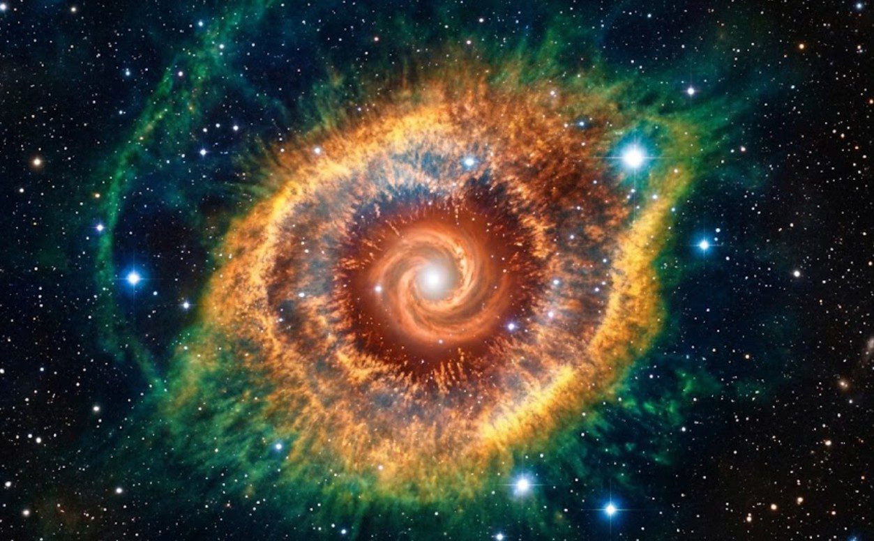 Astronomlar Ölü Yıldızın Kalıntılarını İzliyor: Helix Bulutsusu’nun Kozmik Döngüsü
